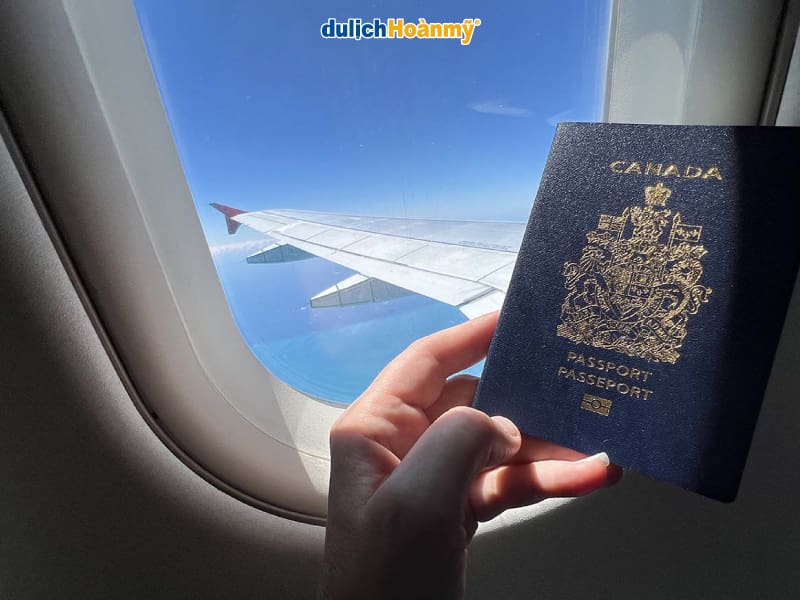 Các thông tin về làm thủ tục xin visa Canada cần biết