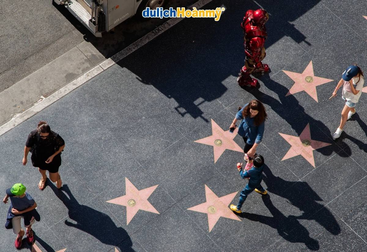 Khám phá Đại lộ Danh Vọng Hollywood: Biểu tượng điện ảnh thế giới 1 đại lộ danh vọng