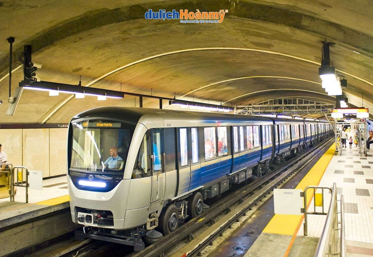 Du lịch Montreal: Kinh nghiệm khám phá thành phố lãng mạn nhất Canada 10 Phương tiện di chuyển trong thành phố