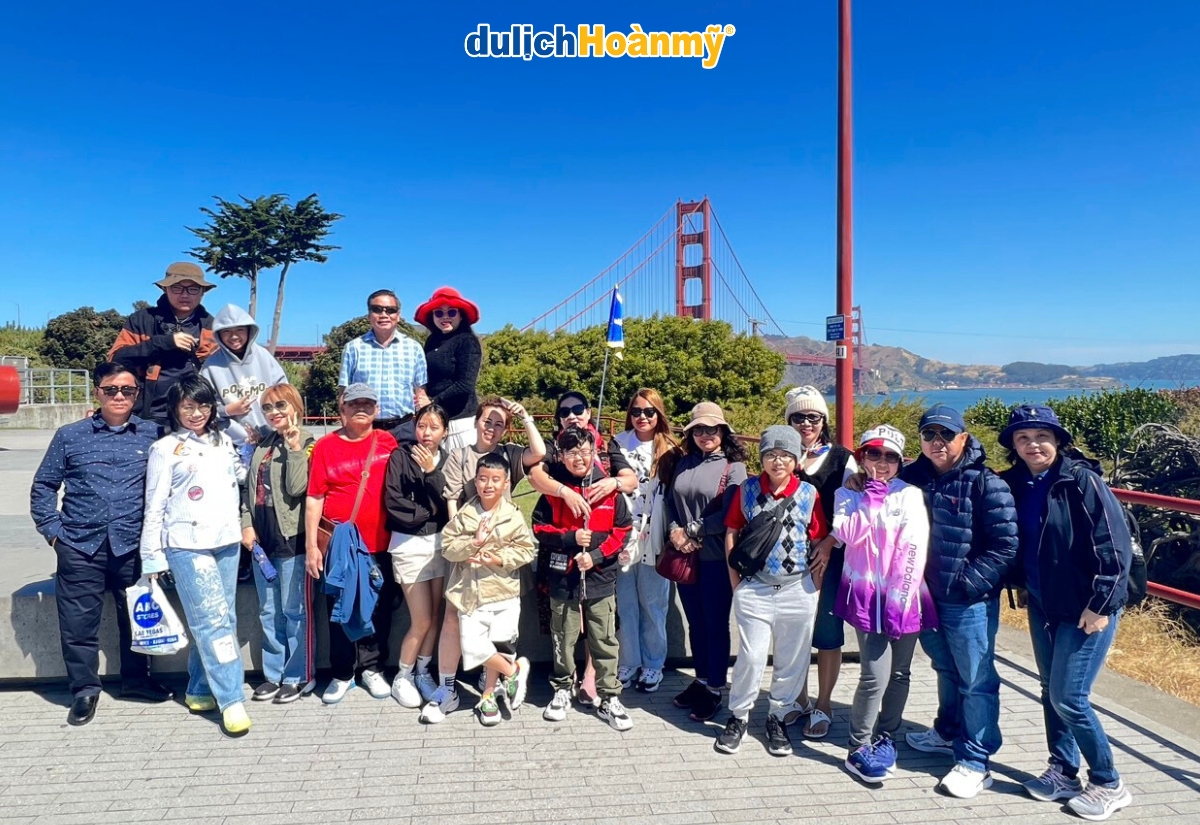 tham quan cầu cổng vàng mỹ
