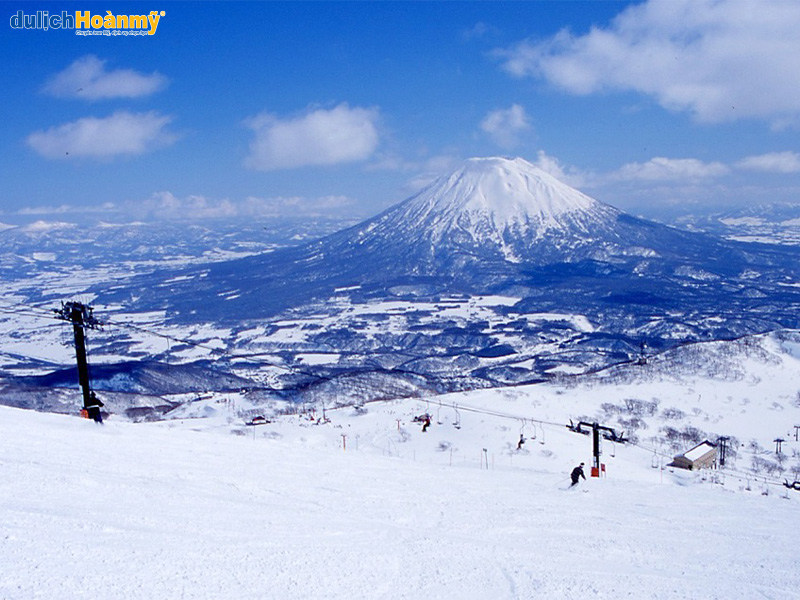 Khu trượt tuyết Fujiten phù hợp với mọi lứa tuổi