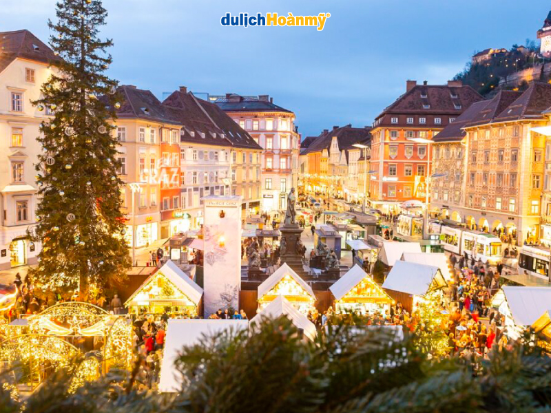 Khu phố cổ Altstadt von Graz (Old Town) Khu phố cổ Altstadt von Graz (Old Town)