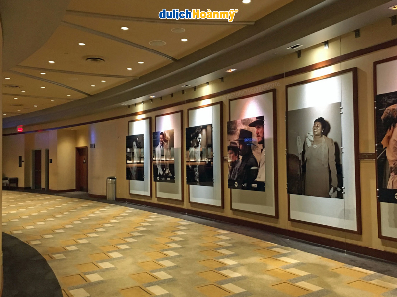 Khu vực triển lãm nhà hát Dolby Khu vực triển lãm nhà hát Dolby