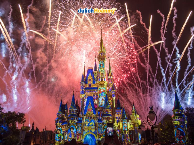 Công-viên-giải-trí-Disneyland