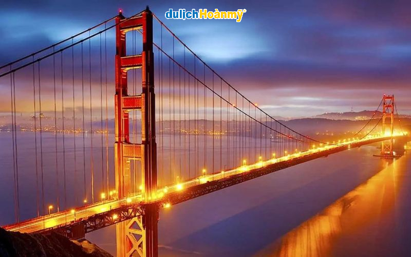 Bờ Tây nước Mỹ gồm những bang nào? 8 điểm đến nổi bật nhất 3 San Francisco - với biểu tượng nổi tiếng là cầu Cổng Vàng