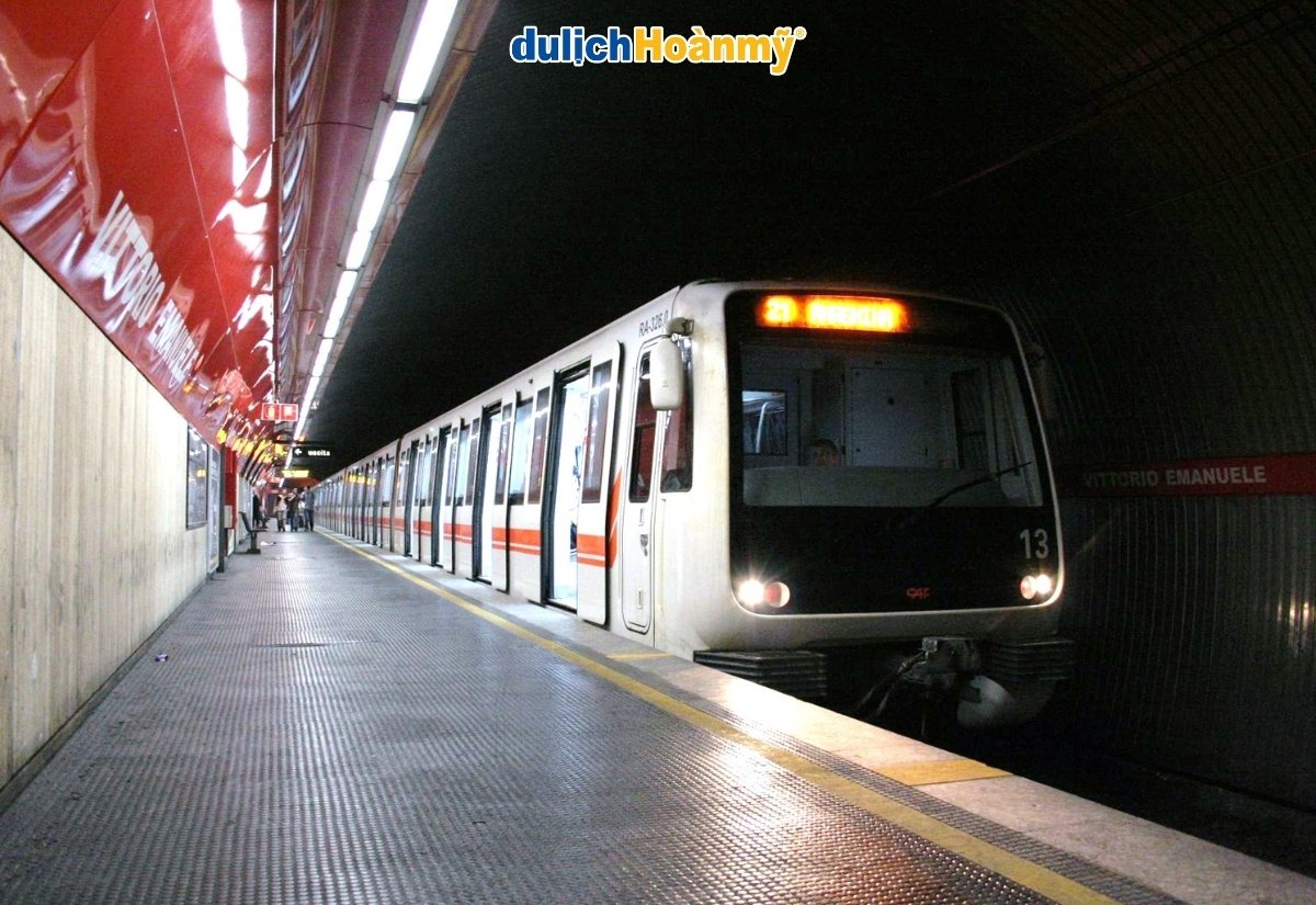 Khám phá Rome: Top điểm đến & trải nghiệm không thể bỏ lỡ 2 Tàu điện ngầm rome