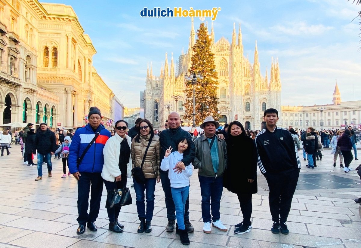 Khám phá Top 11 Chợ Giáng sinh lung linh nhất thế giới 12 tour giáng sinh