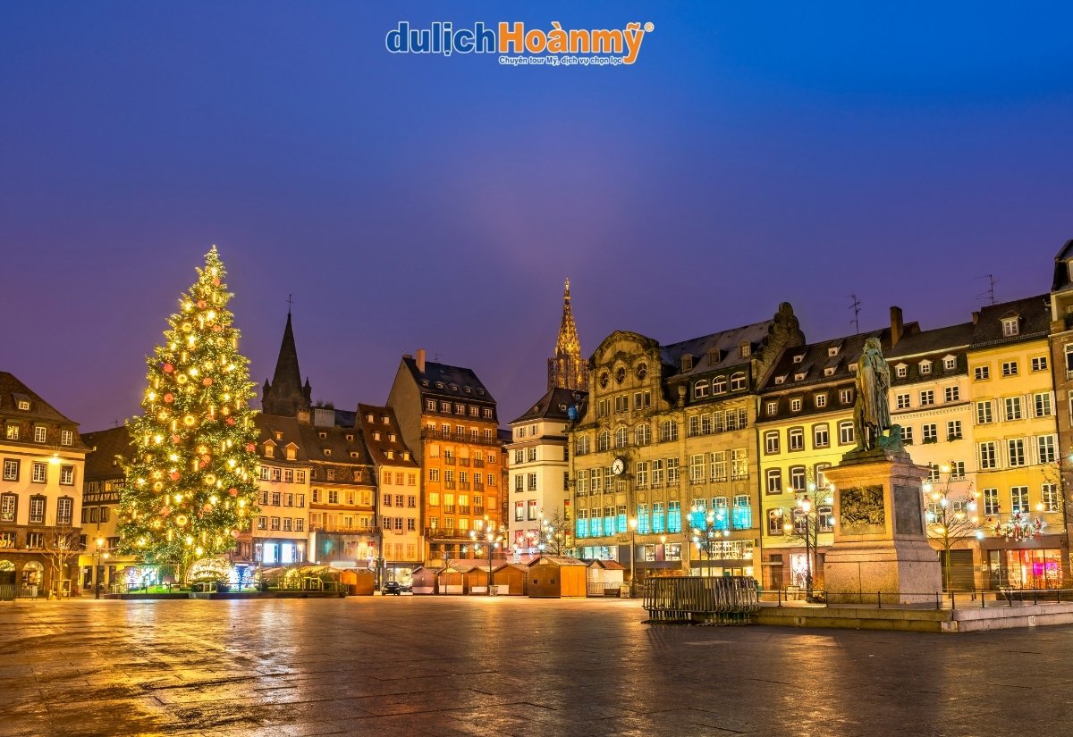 Strasbourg: Vẻ đẹp cổ tích giữa lòng châu Âu 6 Quảng trường Kleber