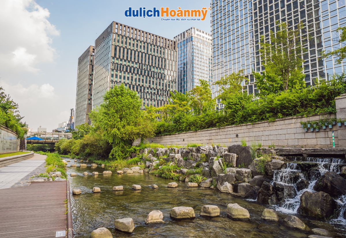 Cheonggyecheon