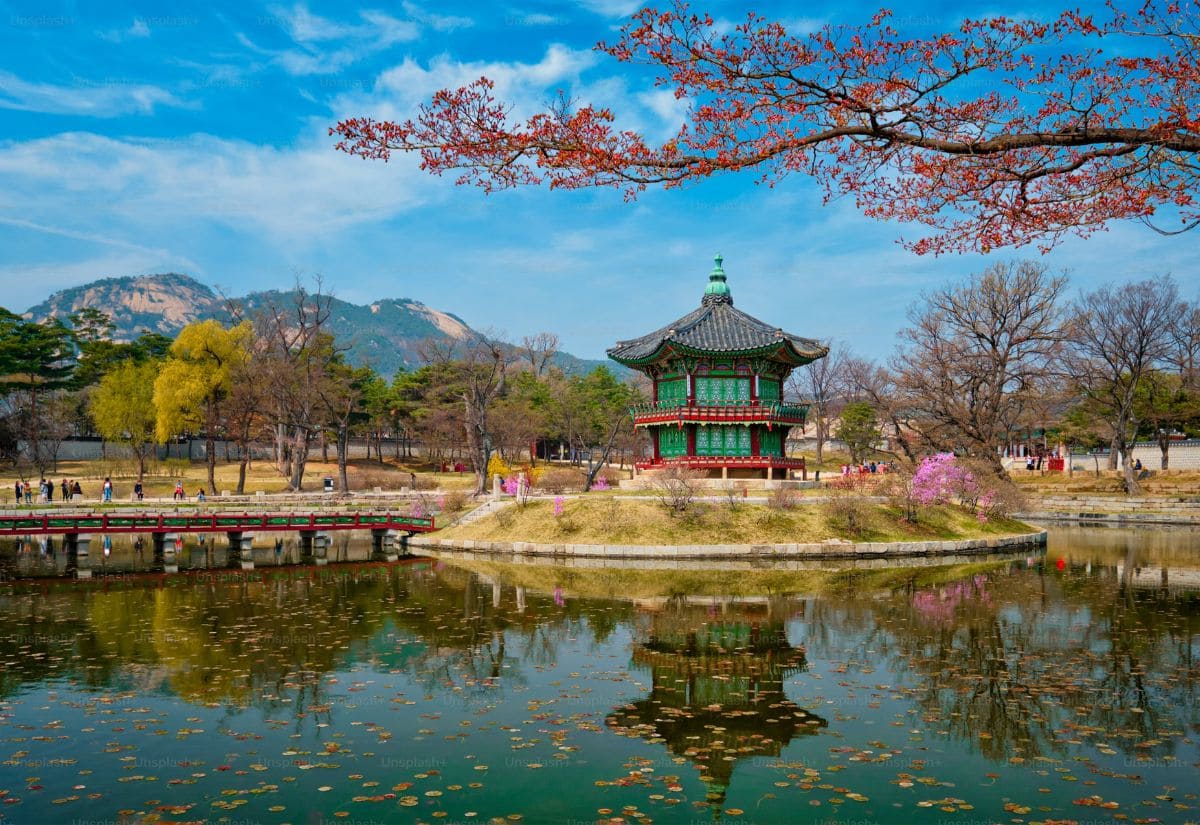 Cung điện Gyeongbokgung: Khám phá hoàng cung đẹp nhất Hàn Quốc 7 Cung Hyangwonjeong