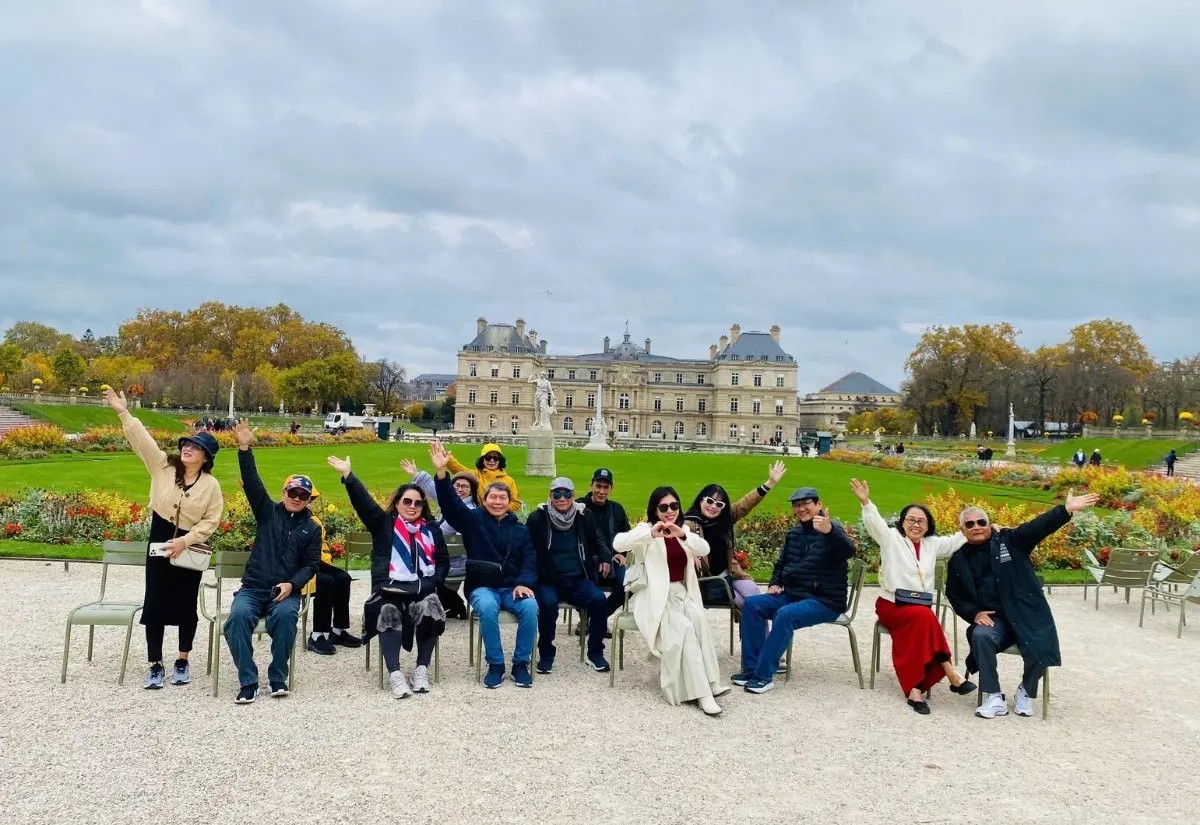 Du lịch Pháp cần bao nhiêu tiền? Chi phí chi tiết mới nhất 2026 8 Tour trọn gói sẽ là lựa chọn thuận tiện nếu đi Pháp lần đầu