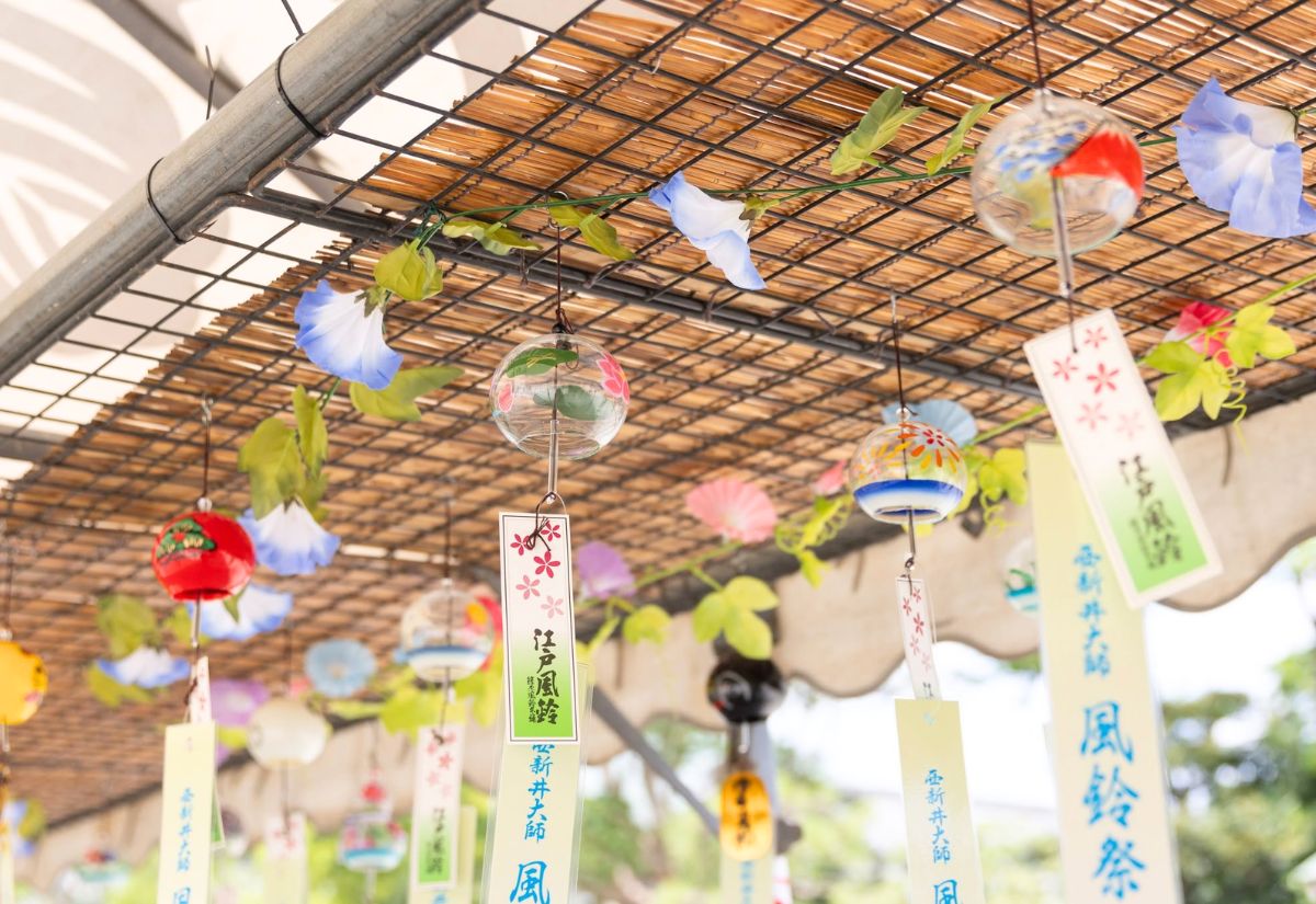 Chuông gió Furin với âm thanh trong trẻo, mang đến cảm giác bình yên