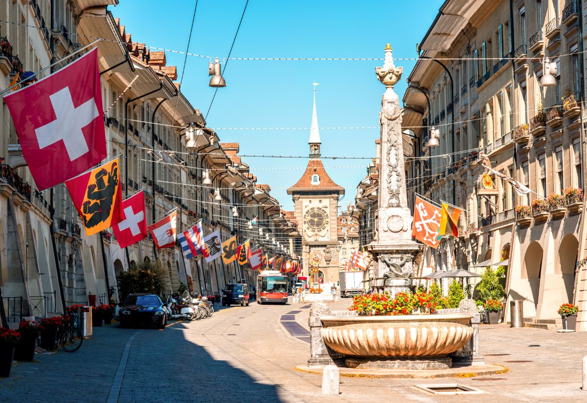 Du lịch Bern - Cẩm nang khám phá thủ đô cổ kính của Thụy Sĩ 2 Phố cổ Bern
